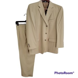 Alfani 100% wool 2-piece tan suit